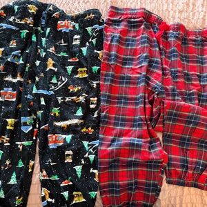 Two pairs flannel Old Navy jogger pajamas women's 4x; sold as a pair
